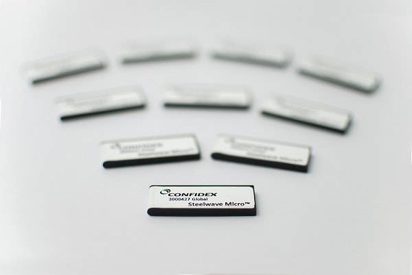 Пассивная метка Confidex Steelwave Micro UHF Пассивная метка Confidex Steelwave Micro UHF