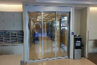 Автоматическая раздвижная дверь dormakaba TST FLEX KIT, одностворчатая телескопическая Автоматическая раздвижная дверь dormakaba TST FLEX KIT, одностворчатая телескопическая
