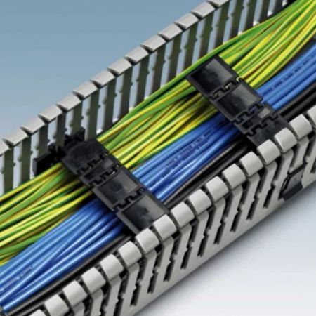 Кабель-канал DKC 25х40 G длина 2 м, перфорированный (00128RL)