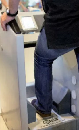 Автоматический сканер обуви Ceia SAMDEX c обнаружением взрывчатых веществ