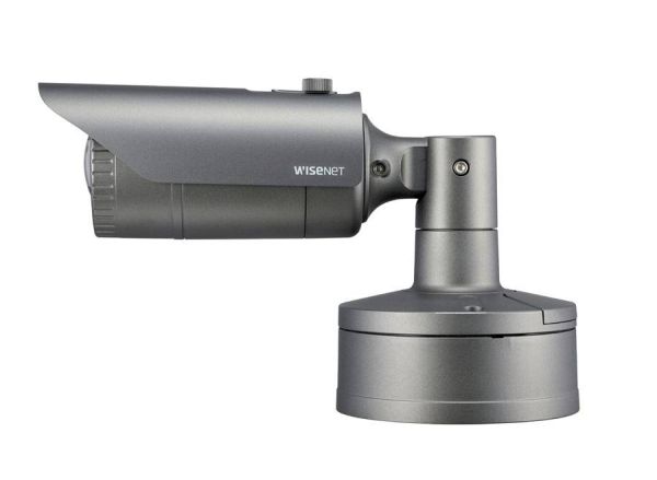 Антивандальная сетевая IP-видеокамера 2Мп Wisenet XNO-6010R (2.4мм)