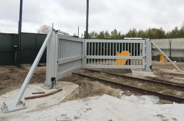 Противотаранные ворота ПВЖ-СБ Кашалот железнодорожные, распашные, гидравлические