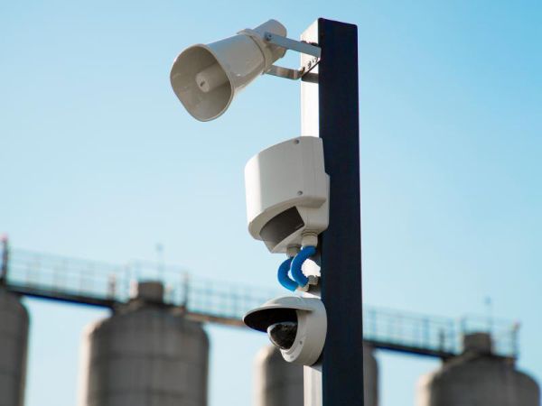 Охранный радар Axis D2110-VE