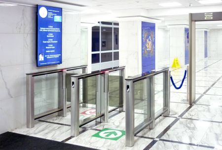 Турникет PERCo-ST-01 "Скоростной проход" с распашными створками PERCo-ATG-300 (ширина створки 300 мм)