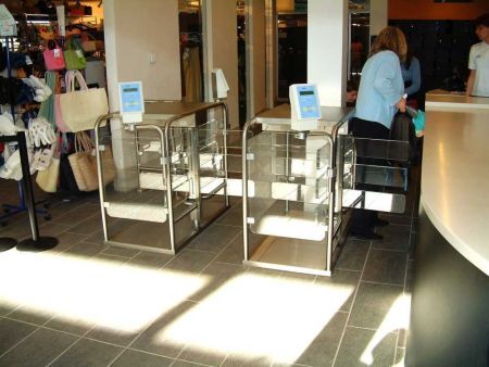 Роторный четырехлопастной олуростовой турникет Gotschlich Vario 1100 E-90 (6VAR11E4A)