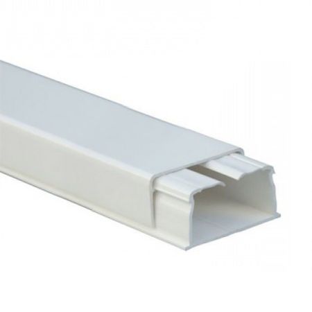 Кабель-канал Legrand DLPlus 40х20 мм, 2 м (030027)