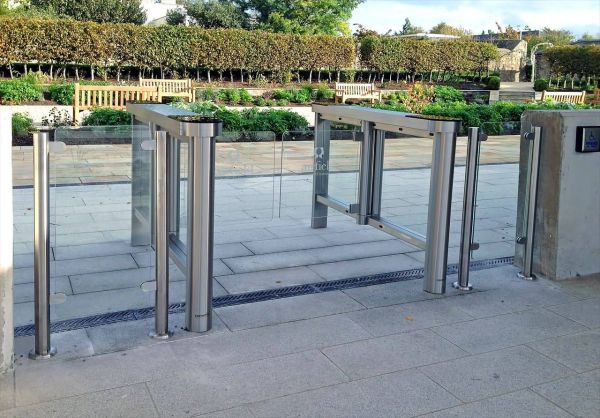 Распашной двухпроходной турникет Cominfo EasyGate SG 1000 650мм