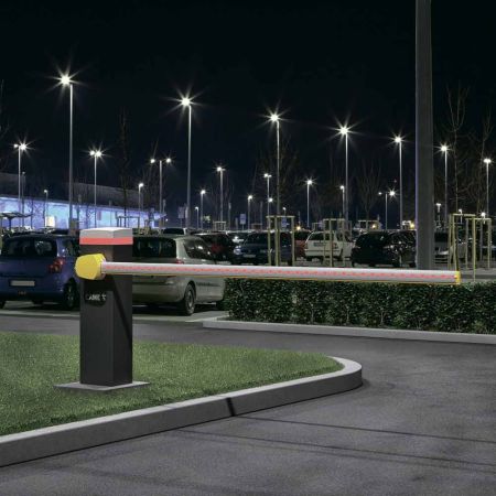 Скоростной автоматический шлагбаум Came GARD PX 3 KIT со стрелой 3050 м