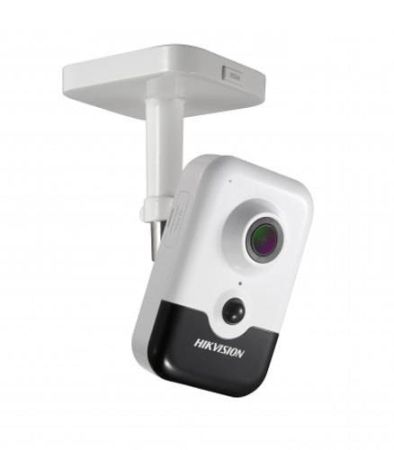 Компактная IP-видеокамера 2Мп HikVision DS-2CD2423G0-I (2.8 мм) с EXIR-подсветкой