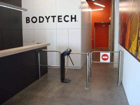 Турникет-трипод PERCo-TTR-04.1E из окрашенной стали, черный с блестками (с планками Антипаника)