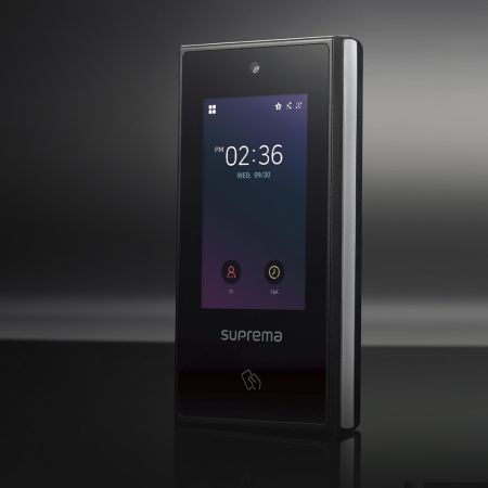 Мультиформатный терминал Suprema X-Station 2 XS2-APB с идентификацией по картам, смартфонам и пин-кодам