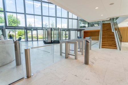 Сенсорный барьер dormakaba Argus 40