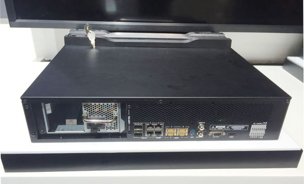 64-канальный Full HD IP-видеорегистратор IDIS DR-8364D с двойным блоком питания