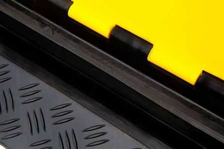 Кабель-канал полиуретановый ККП 2-12 (2 канала по 30 мм)