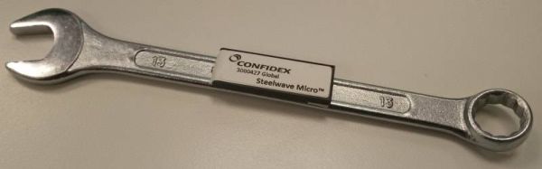 Пассивная метка Confidex Steelwave Micro UHF Пассивная метка Confidex Steelwave Micro UHF