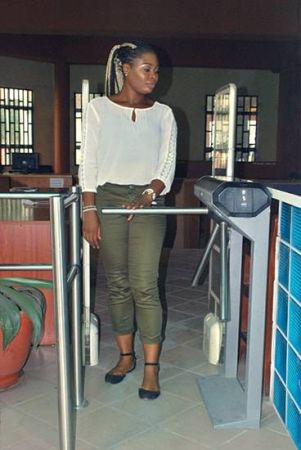 Электронная проходная PERCo-KT02.9 с активированным ПО PERCo-SP13 с планками Антипаника