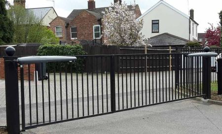 Привод 230 В линейный Came AX71230, неблокирующийся, с энкодером и механическими упорами