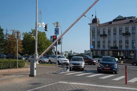 Шлагбаум автоматический AN-Motors ASB6000, стрела 6,3 метров