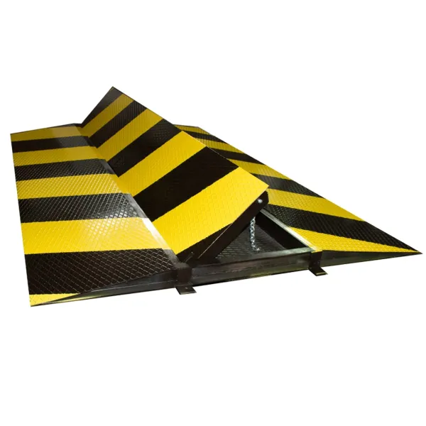 Дорожный блокиратор Скат-1500У электромеханический, накладной, с пандусами