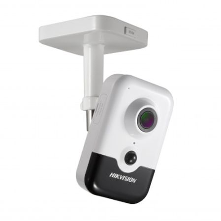 Компактная IP-видеокамера 3Мп HikVision DS-2CD2435FWD-I (2.8 мм) с ИК-подсветкой до 10 м