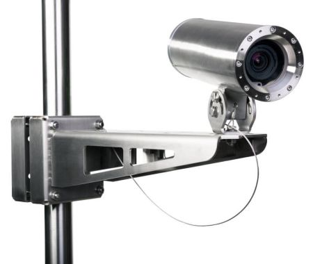 Взрывозащищенная сетевая IP-видеокамера 5Мп Axis ExCam XF P1367