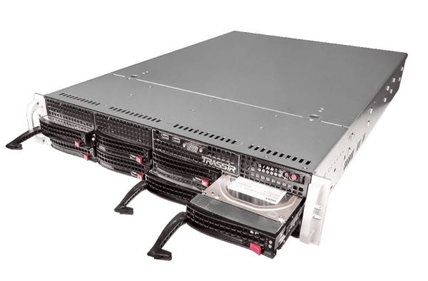 Нейросетевой 128-канальный IP-видеорегистратор TRASSIR NeuroStation на TRASSIR OS