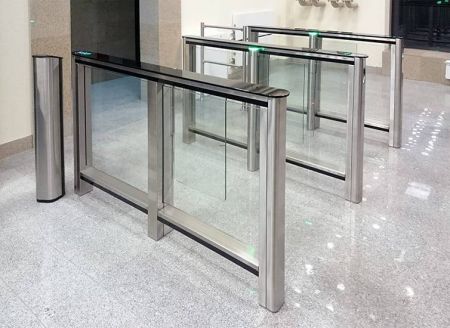 Турникет PERCo-ST-01 "Скоростной проход" с распашными створками увеличенной высоты PERCo-ATG-300H (ширина створки 300 мм, высота 1300 мм)